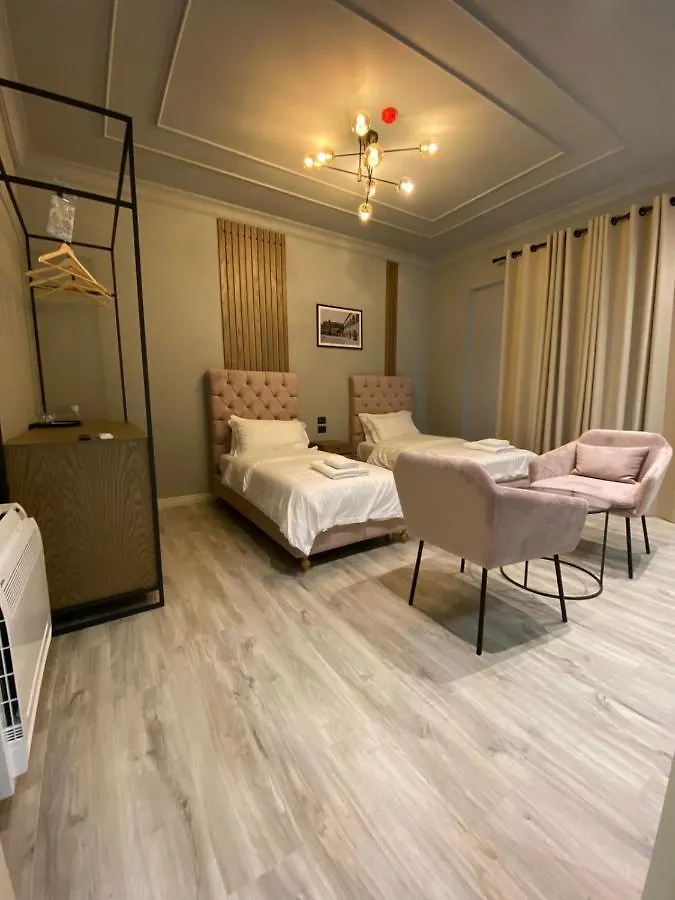 Ardenica Boutique Hotel Lushnjë