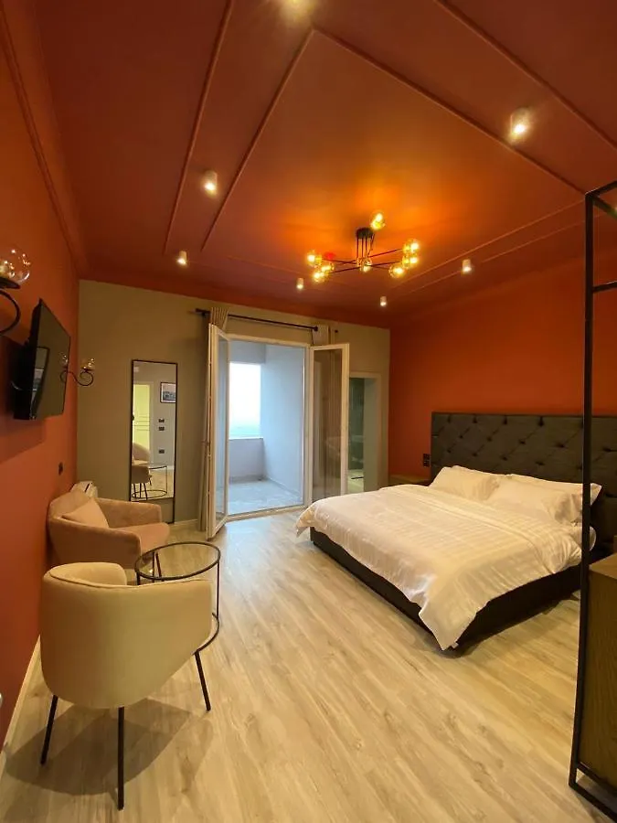 Ardenica Boutique Hotel Lushnjë 4*,