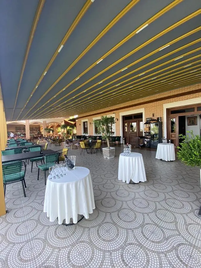 Ardenica Boutique Hotel Lushnjë
