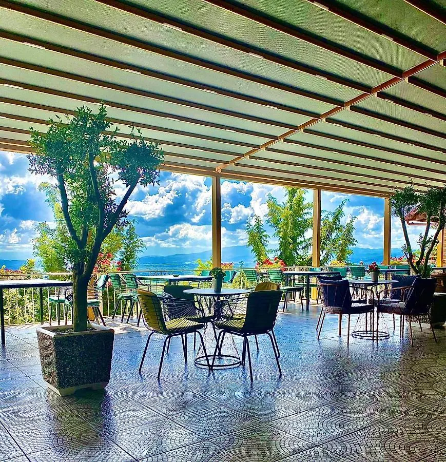 Ardenica Boutique Hotel Lushnjë