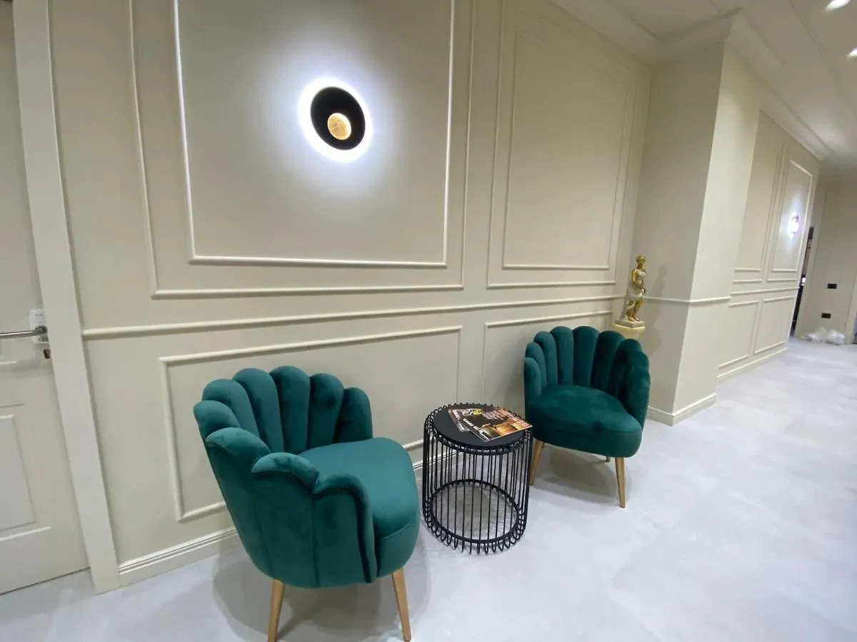 Ardenica Boutique Hotel Lushnjë 4*,