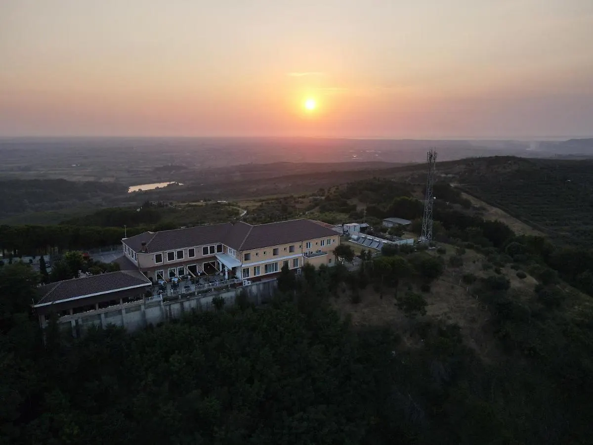 Ardenica Boutique Hotel Lushnjë